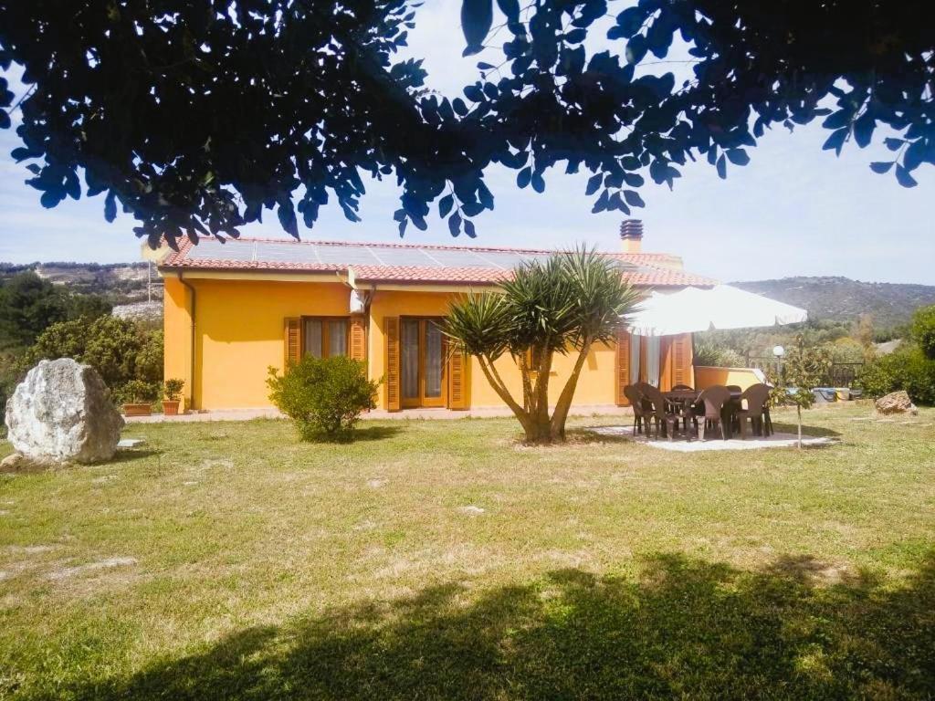 Grotta Delle Fate Bed & Breakfast Ossi Exterior foto